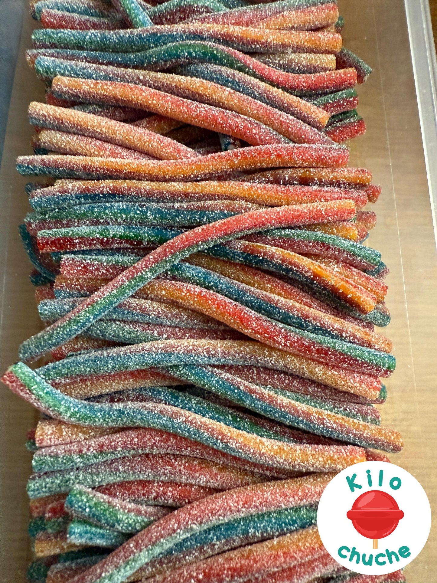 Rellenito arcoíris pika
